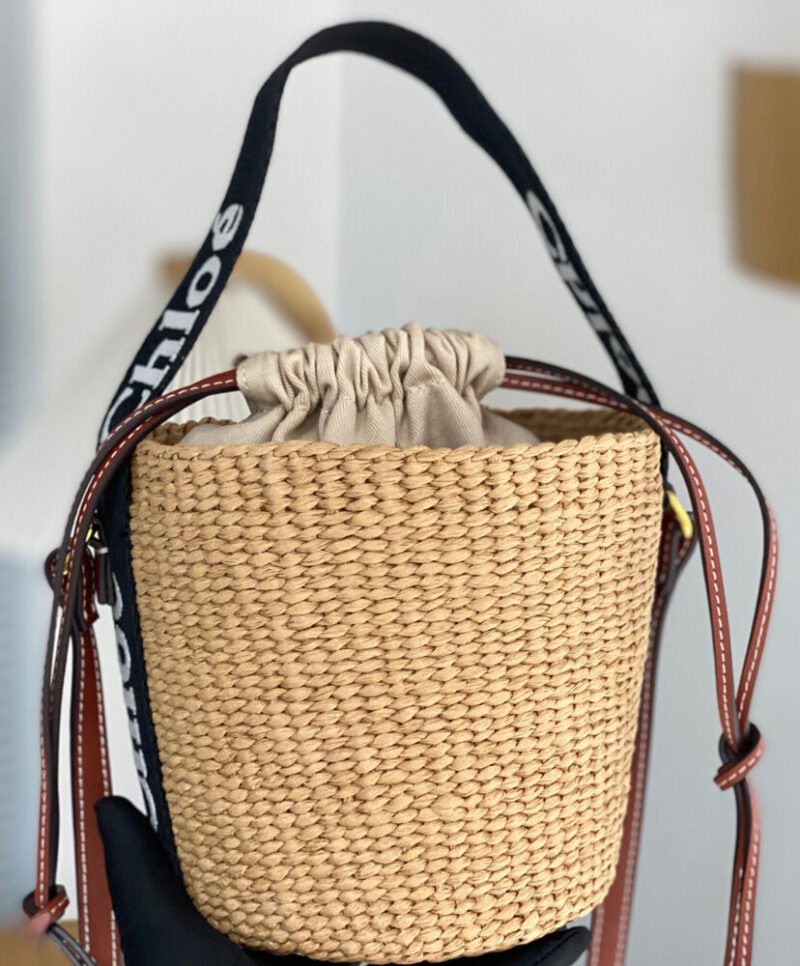 Chloe Small Woody Basket Black